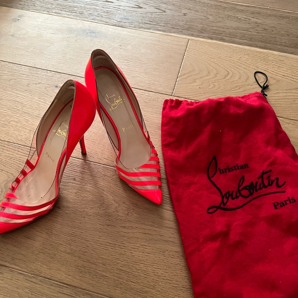 Neon Christian Louboutin heels!! Pink neon size 37